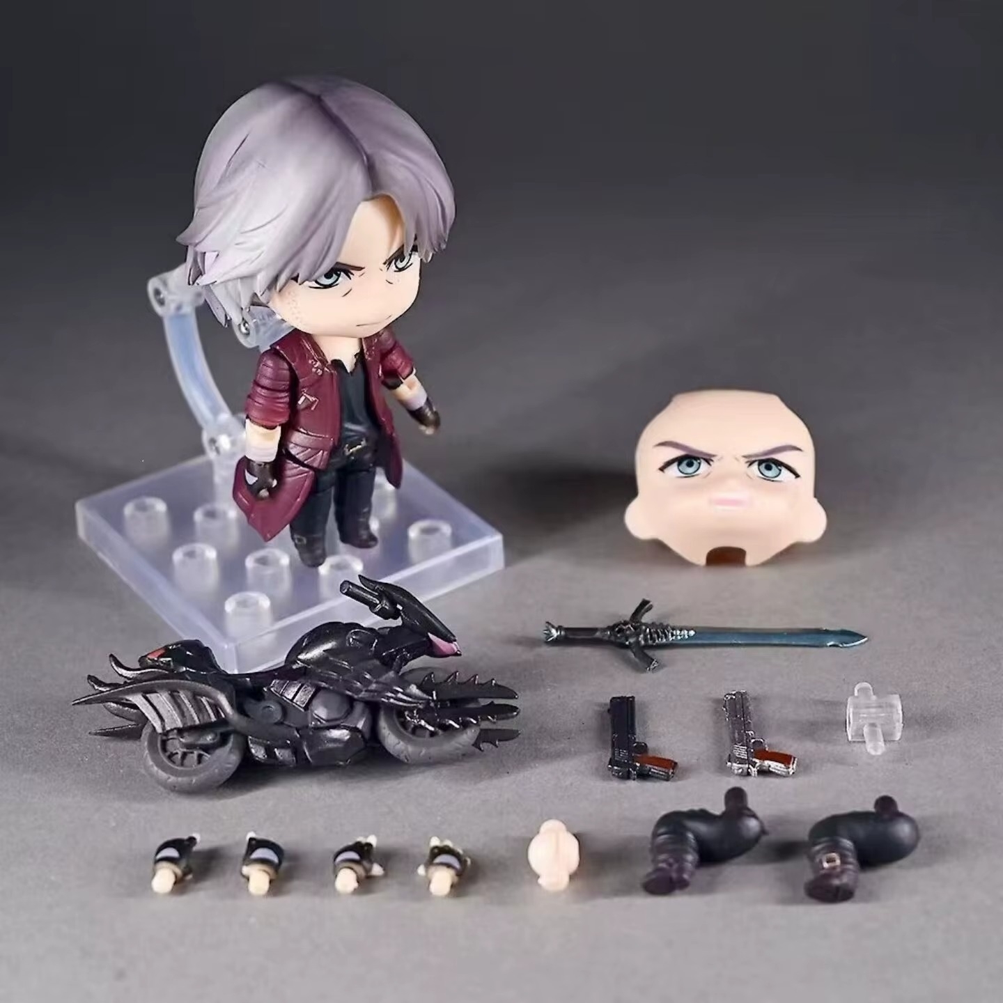اکشن فیگور دانته Devil May Cry